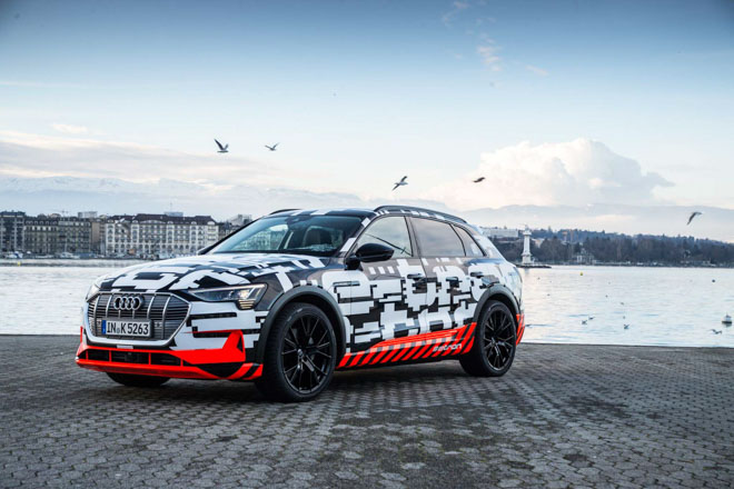Audi sắp ra mắt xe điện E-Tron, cạnh tranh với EQC của Mercedes-Benz - 1