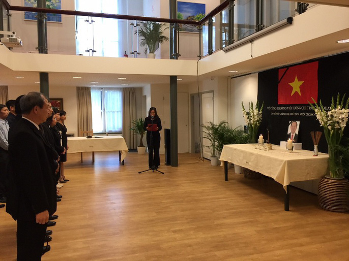 Lãnh đạo nước ngoài đến Đại sứ quán viếng Chủ tịch nước Trần Đại Quang - 1