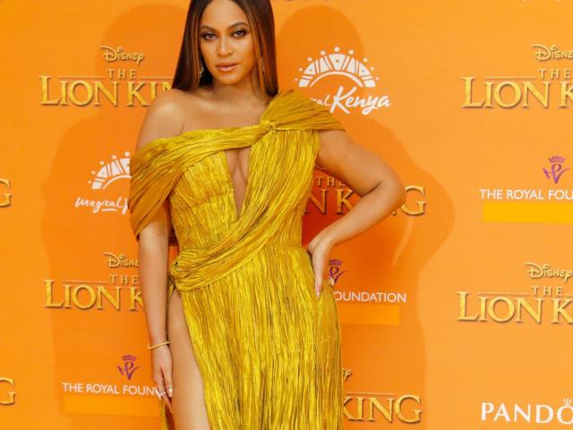 Thời trang - Elle bình chọn váy Beyonce mặc của Công Trí đẹp nhất tuần