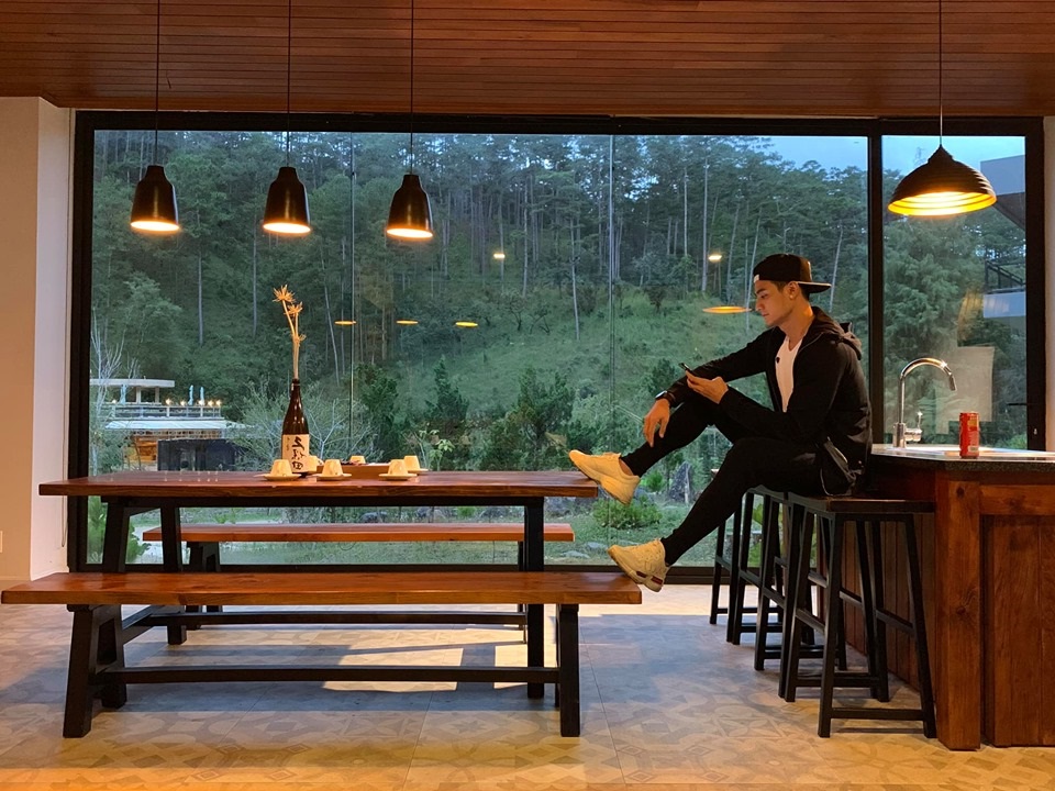 Chia tay Hoàng Thùy Linh, Vĩnh Thụy chia sẻ về hai tháng giông bão của đời mình - 1