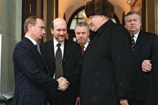 Sau 20 năm cầm quyền, ông Putin đã thay đổi nước Nga như thế nào? - 1