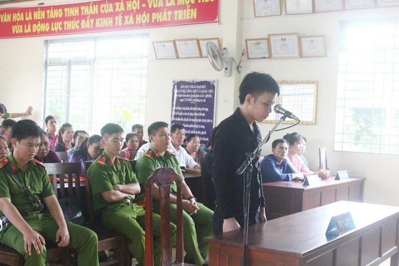Giết người yêu ngay cổng công ty vì mâu thuẫn tình cảm - 1