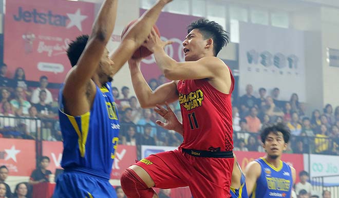 Rực lửa bóng rổ VBA: Derby Sài Gòn, bất ngờ tỷ số cách biệt - 1
