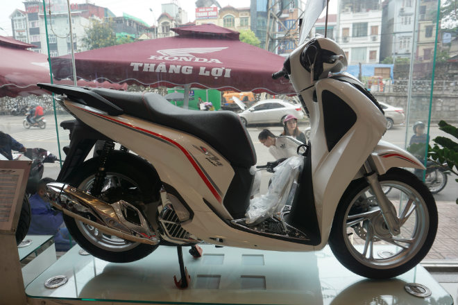Bảng giá xe máy Honda tháng 9/2019: Khởi sắc, tăng giá trở lại - 1