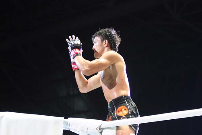 "Độc cô cầu bại" Duy Nhất tung "cú đấm ngàn cân", đại thắng võ đài MMA châu Á - 1