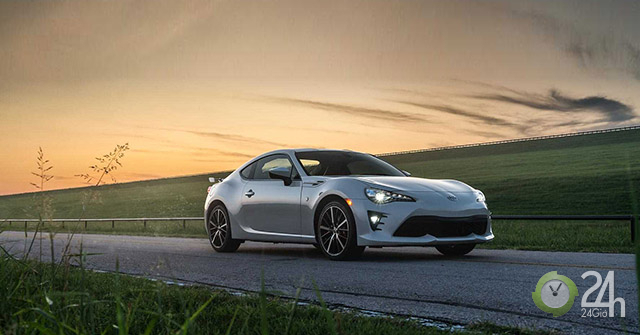 2020 Toyota 86 GT Review  YouTube