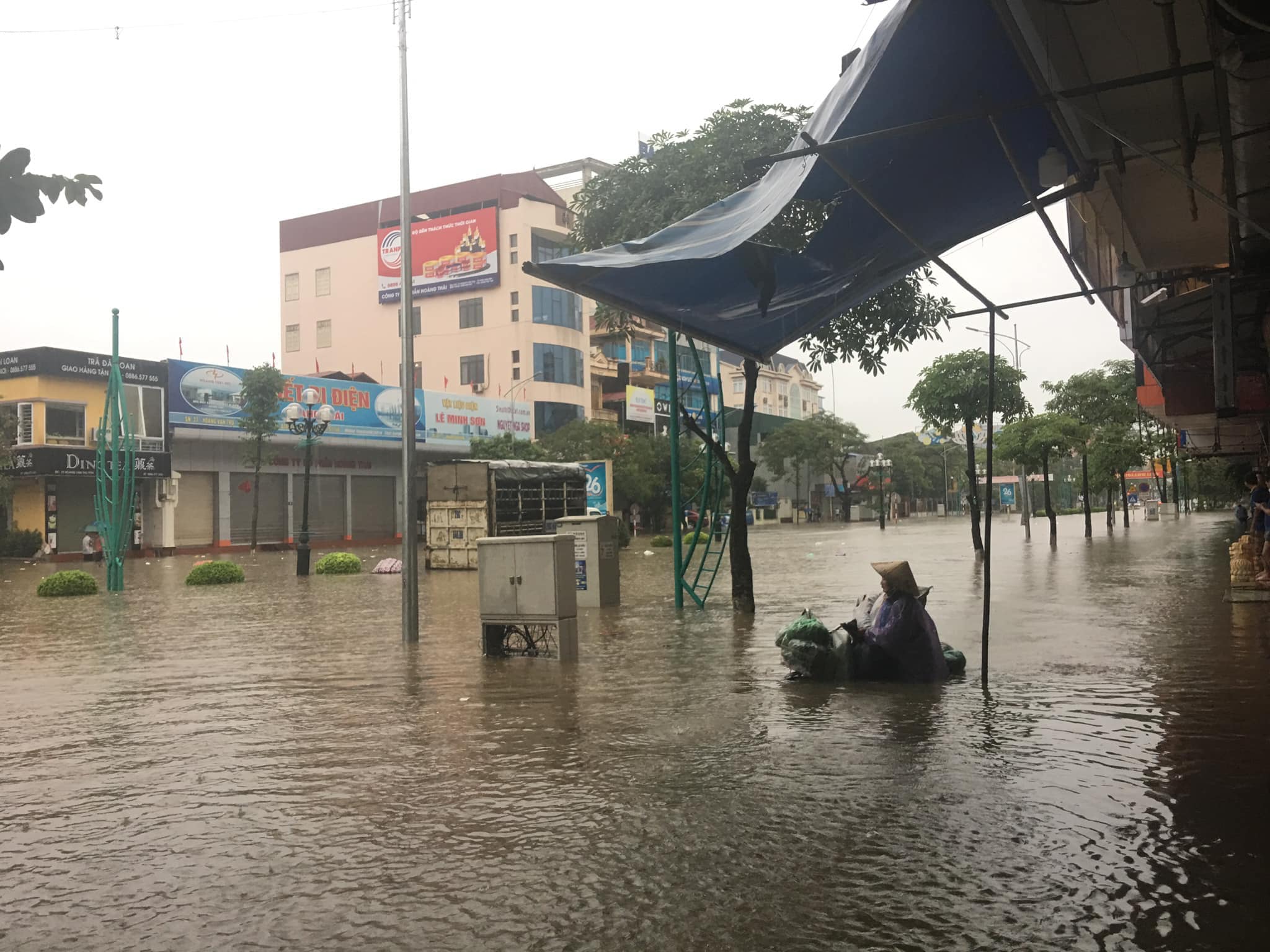 Thái Nguyên thiệt hại khủng khiếp sau trận mưa lịch sử - 1