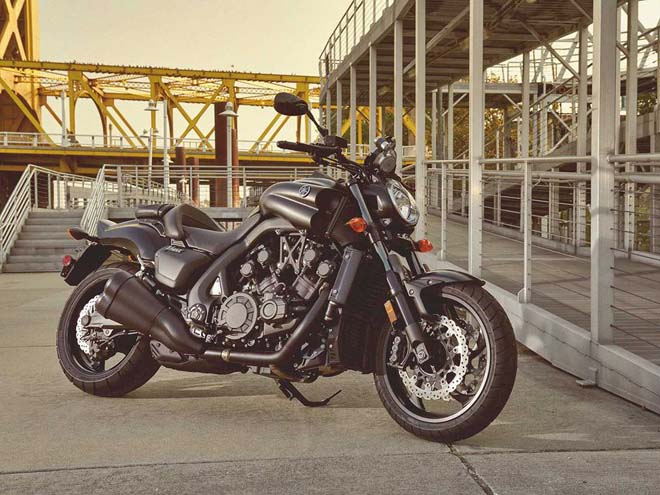Yamaha chốt giá Vmax 1700 2020, vẻ cuốn hút khó cưỡng của siêu xe cruiser - 1