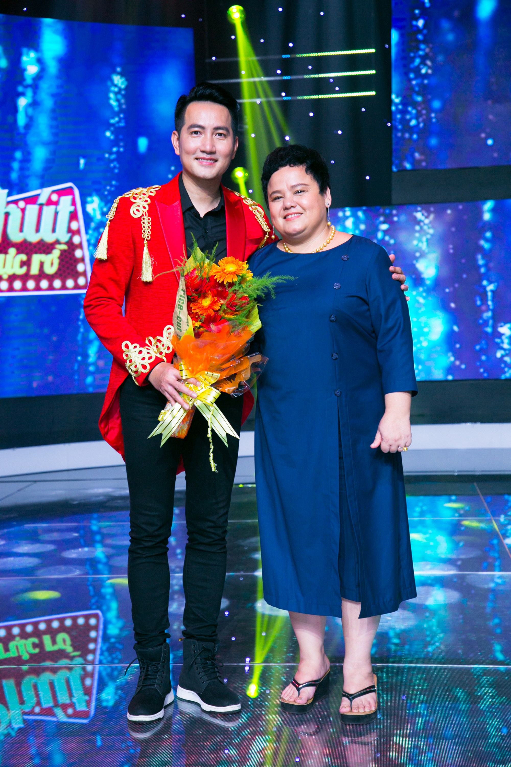 Bầu show tiết lộ giá cát-xê "khủng" của Lam Trường, Phương Thanh