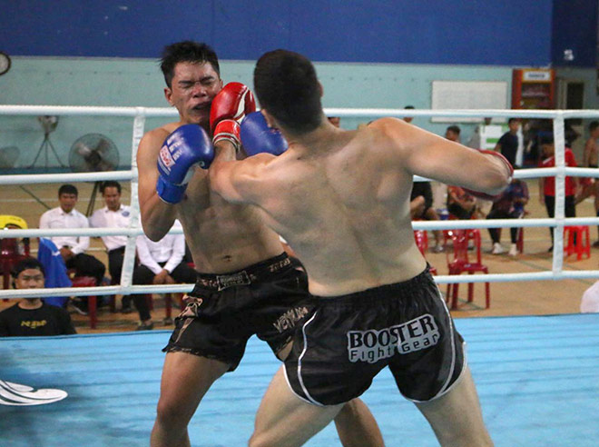 “Chấp” cao thủ Iran gần 10kg, võ sĩ Việt suýt gây bất ngờ kickboxing - 1