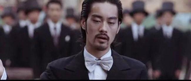 Chuyện ít biết về diễn viên thủ vai trùm băng Lưỡi búa trong phim Tuyệt đỉnh kungfu - 1