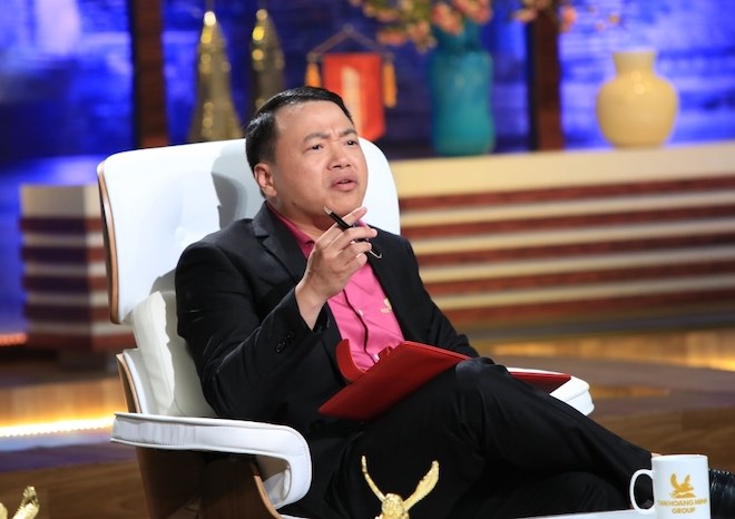 Shark Dzung Nguyễn đã “cà khịa” shark Bình như thế nào tại Shark Tank mùa 3? - 3