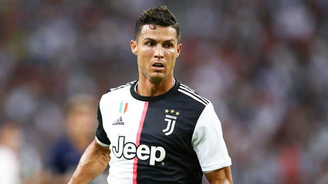 Juventus đổi chiến thuật: Nâng tầm hay "báo hại" Ronaldo - 1