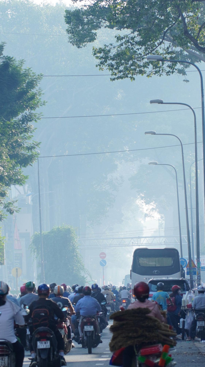 Nhiều toà nhà cao tầng ở TP HCM bỗng dưng..."biến mất" - 4