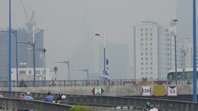 Nhiều toà nhà cao tầng ở TP HCM bỗng dưng..."biến mất" - 8