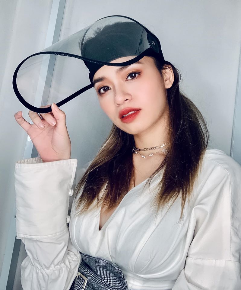 Mẹ 3 con ở Hà Nội cắn răng đi xăm 15 tiếng và cái kết bất ngờ - 3