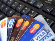 Tá hỏa nhận thông báo nợ gốc và lãi gần 60 triệu từ thẻ tín dụng