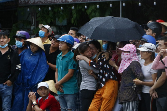 Vụ cháy chết 3 người: Nghi người tình giết 2 mẹ con rồi tự sát - 3