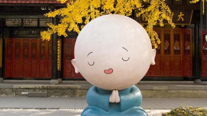 Ngôi chùa &quot;dễ thương&quot; nhất Trung Quốc, trưng bày hàng loạt bức tượng hoạt  hình