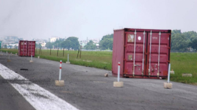 Cận cảnh thi công đường băng Tân Sơn Nhất khi chậm chuyến gia tăng - 7