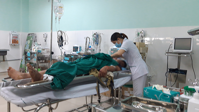 Hiện trường vụ tai nạn thảm khốc xe khách rơi xuống vực, 5 người chết ở Kon Tum - 7