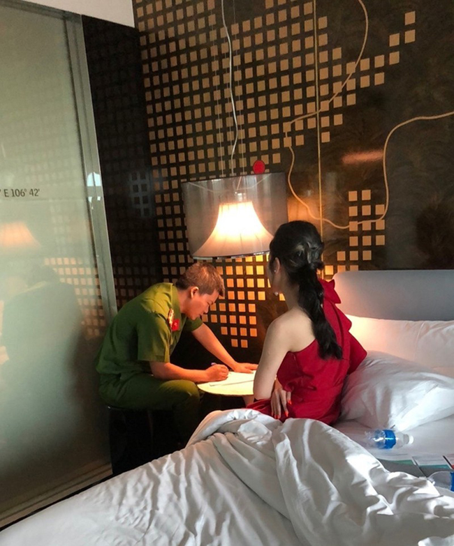 Những ngày vừa qua, sự việc Hoa hậu và người mẫu, diễn viên bị bắt vì tội bán dâm tại TP.HCM đã dấy lên rất nhiều ý kiến trái chiều.
