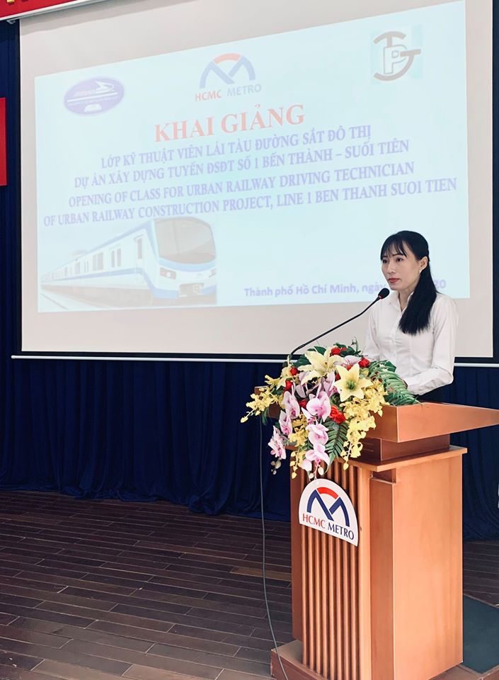 Cô gái Sài Gòn là nữ học viên duy nhất trong lớp đào tạo lái tàu metro - 2