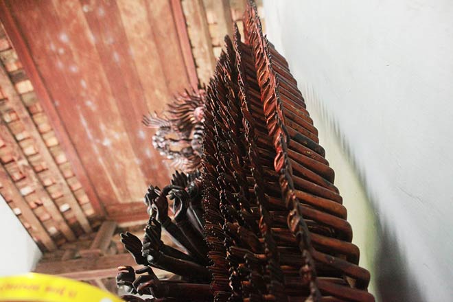 Lắp "mắt thần" theo dõi ngày đêm bảo vật nhiều tay nhất Việt Nam - 10