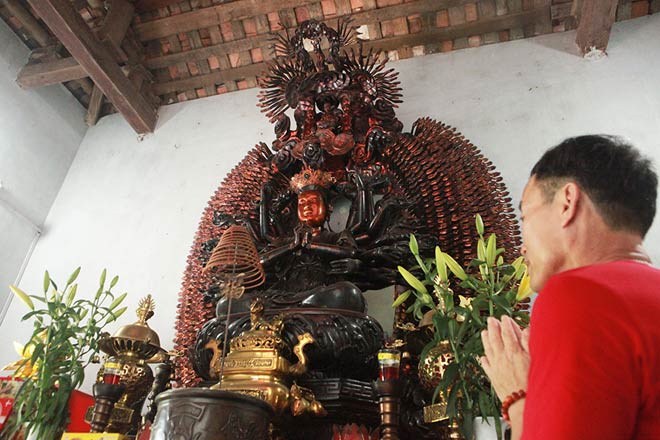 Lắp "mắt thần" theo dõi ngày đêm bảo vật nhiều tay nhất Việt Nam - 4