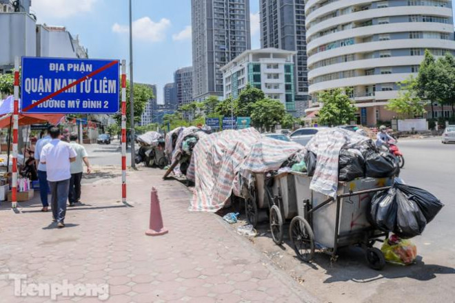 3 ngày bãi Nam Sơn bị chặn: Các quận nội thành tồn gần 10.000 tấn rác - 1