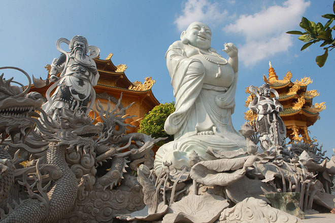 Ngôi chùa "dát vàng" có cả trăm con rồng, phượng uốn lượn ở Hưng Yên - 3