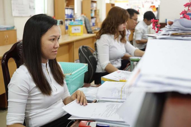NÓNG: Thu hồi quyết định tuyển dụng với công chức không đủ tiêu chuẩn - 1
