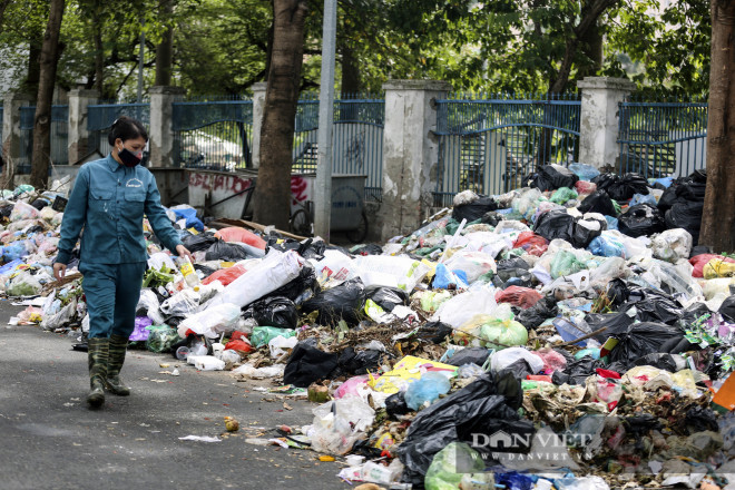Kinh hoàng rác thải "bủa vây" khu tập luyện của vận động viên thể thao quốc gia - 4