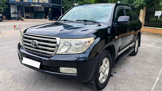 Toyota Fortuner máy dầu 2023 GIá bán KM 032023 Thông số xe #10 Toyota Fortuner máy dầu 2023 GIá bán KM 032023 Thông số xe