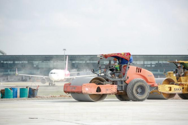 Đại công trường hơn 2000 tỷ cải tạo đường băng sân bay Quốc tế Nội Bài - 18