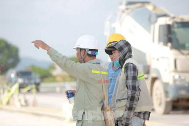 Đại công trường hơn 2000 tỷ cải tạo đường băng sân bay Quốc tế Nội Bài - 17