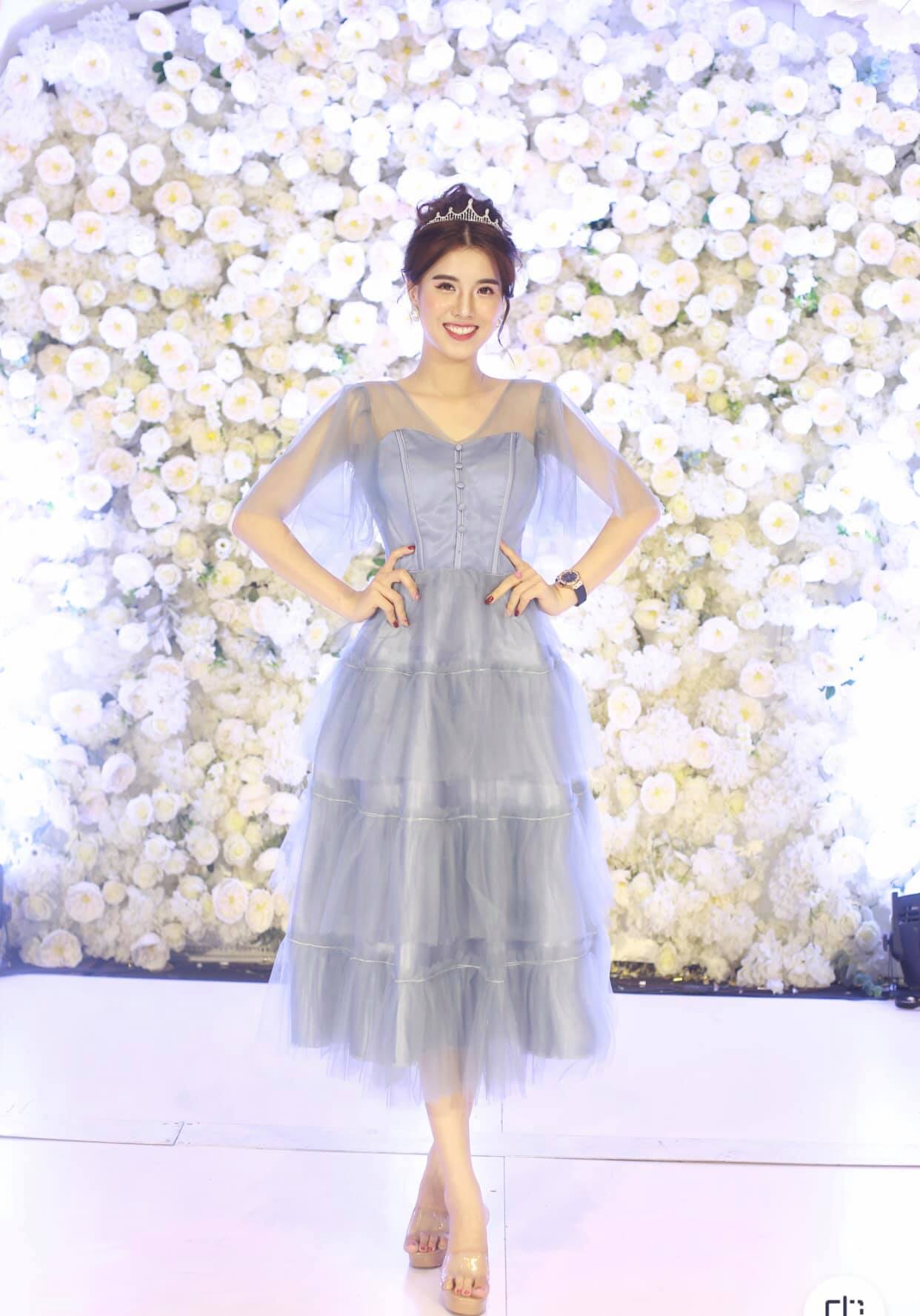 Nữ sinh Tuyên Quang thi hoa hậu, gây mê vì đôi chân dài thẳng tắp - 4