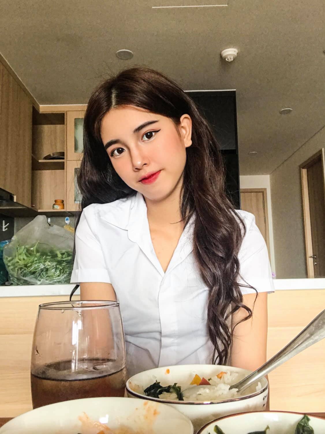 Nữ sinh Tuyên Quang thi hoa hậu, gây mê vì đôi chân dài thẳng tắp - 5