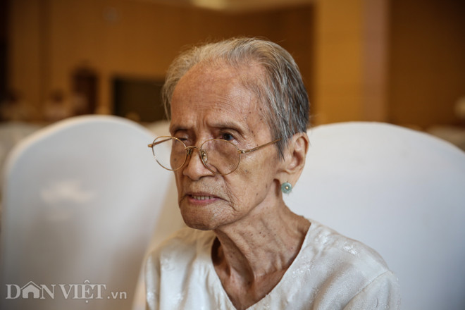 300 Mẹ Việt Nam anh hùng về Thủ đô và những chia sẻ xúc động - 13