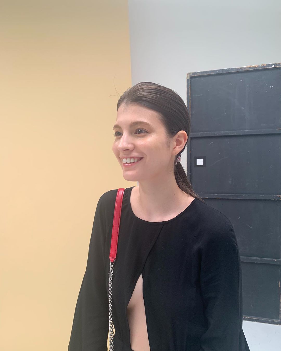 Choáng với nhan sắc thật của mỹ nhân khiến "người hùng Nhật Bản" mê đắm - 2