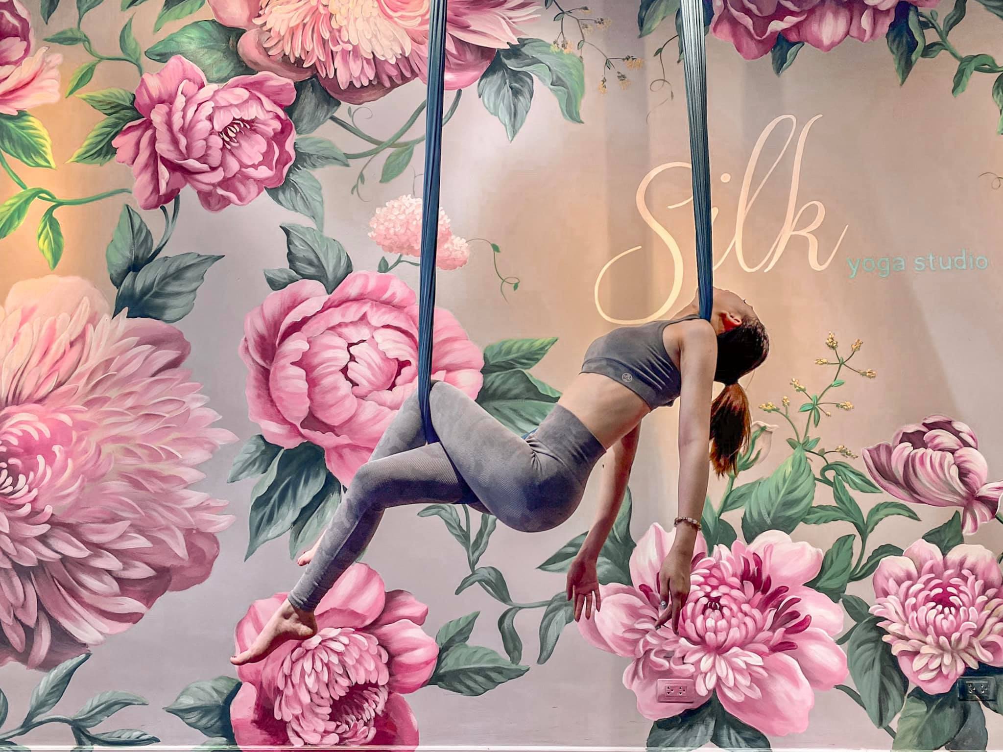 Hoa hậu Việt Nam 2020: Thí sinh nhịn cơm 3 tháng, treo lơ lửng để dáng hoàn mỹ - 3