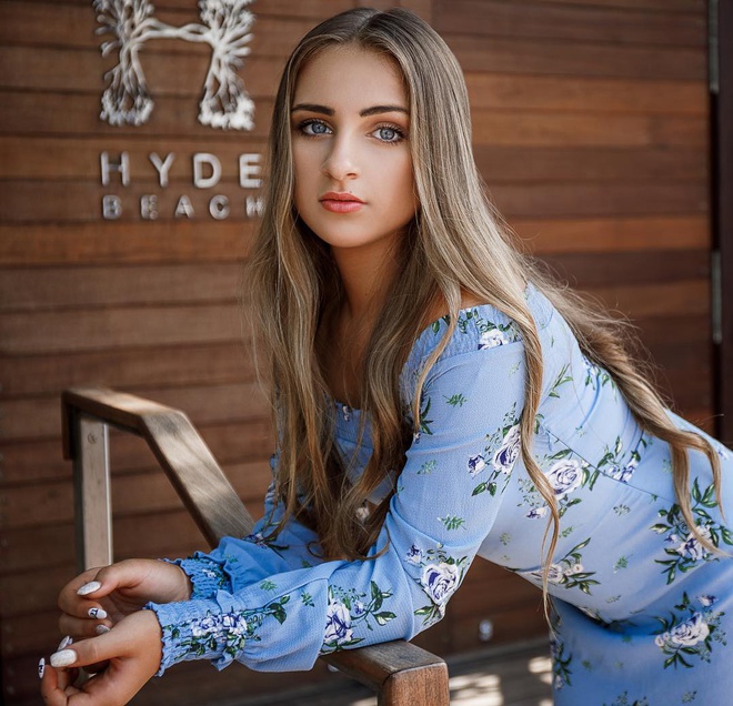 Nhan sắc trổ mã, tuyệt trần ở tuổi 14 của “cô bé xinh nhất thế giới” - 2