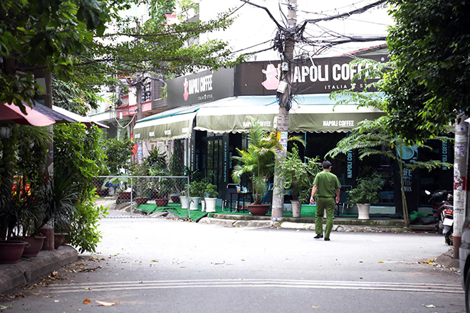 Phong tỏa 8 căn nhà ở Sài Gòn vì có ca nghi nhiễm COVID-19 về từ Đà Nẵng - 2