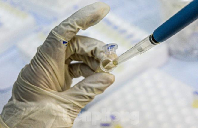 Những 'chiến binh' CDC Đà Nẵng quay cuồng truy vết virus chết người - 6