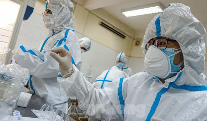 Những 'chiến binh' CDC Đà Nẵng quay cuồng truy vết virus chết người - 9