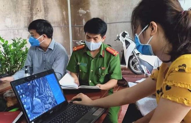 Cặp vợ chồng là F1 ca Covid-19 số 785 ở Hà Nội về quê ăn giỗ, nhiều người phải cách ly - 1