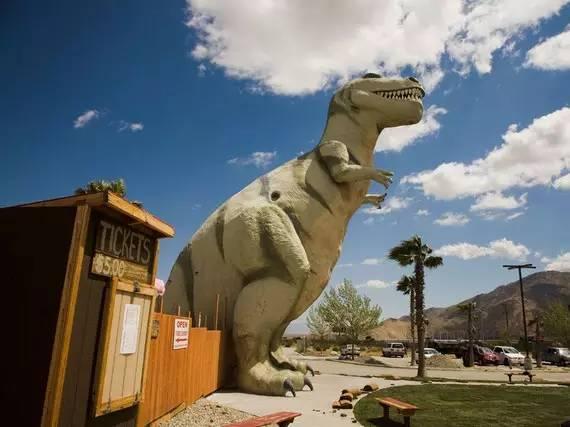 10 điểm du lịch kỳ quái trên thế giới - 6