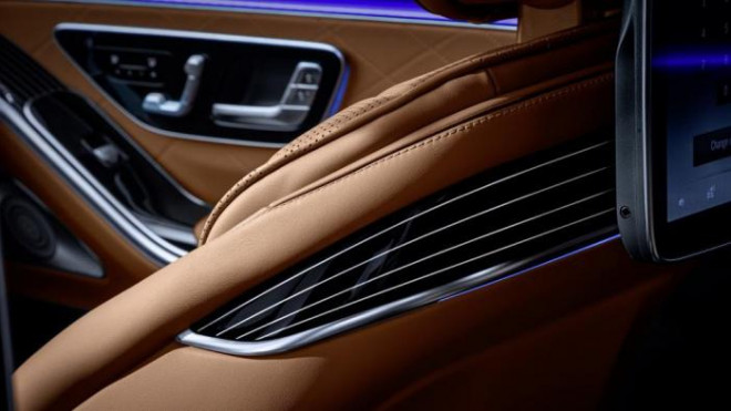 Hé lộ nội thất sang trọng như du thuyền trên cạn của Mercedes S-Class 2021 - 7