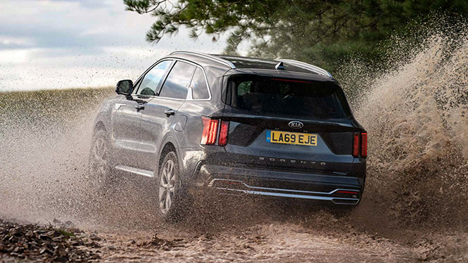 KIA Sorento thế hệ mới có giá bán 1,2 tỷ đồng - 2