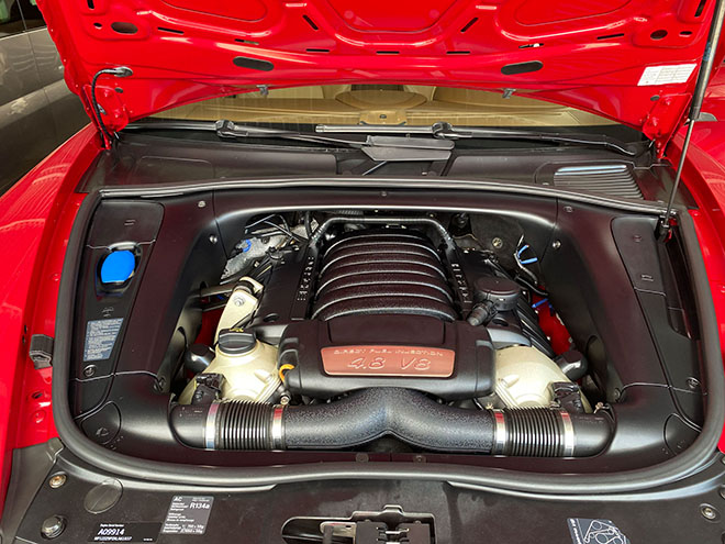 Porsche Cayenne GTS 10 năm tuổi, rao bán giá như SUV hạng trung - 5